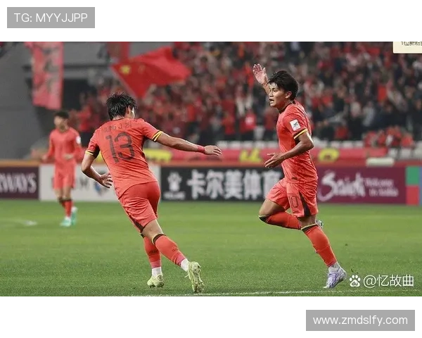 足球明星加盟中国联赛引发热潮球迷期待新赛季精彩表现