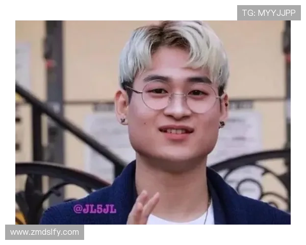 足球明星搞笑p图大集合看他们如何变身搞笑角色欢乐不断 足球明星搞笑p图大集合看他们如何变身搞笑角色欢乐不断