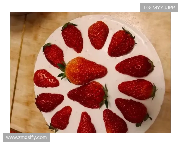 网红足球明星蛋糕引领甜品潮流让你在家也能享受明星风范